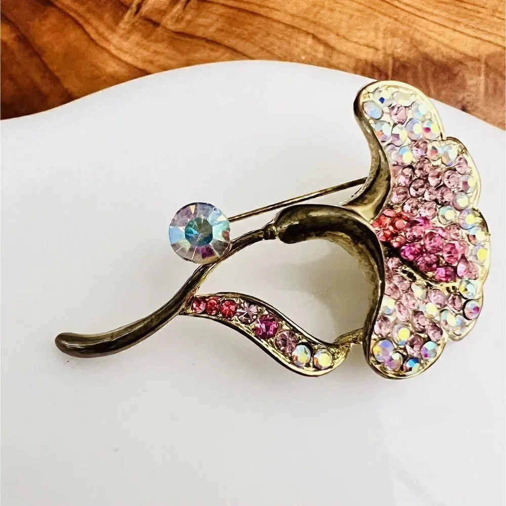 Vintage PAVE Brooch Exceptional CALLA LILY Pink Aurora Borealis AB Rhinestones